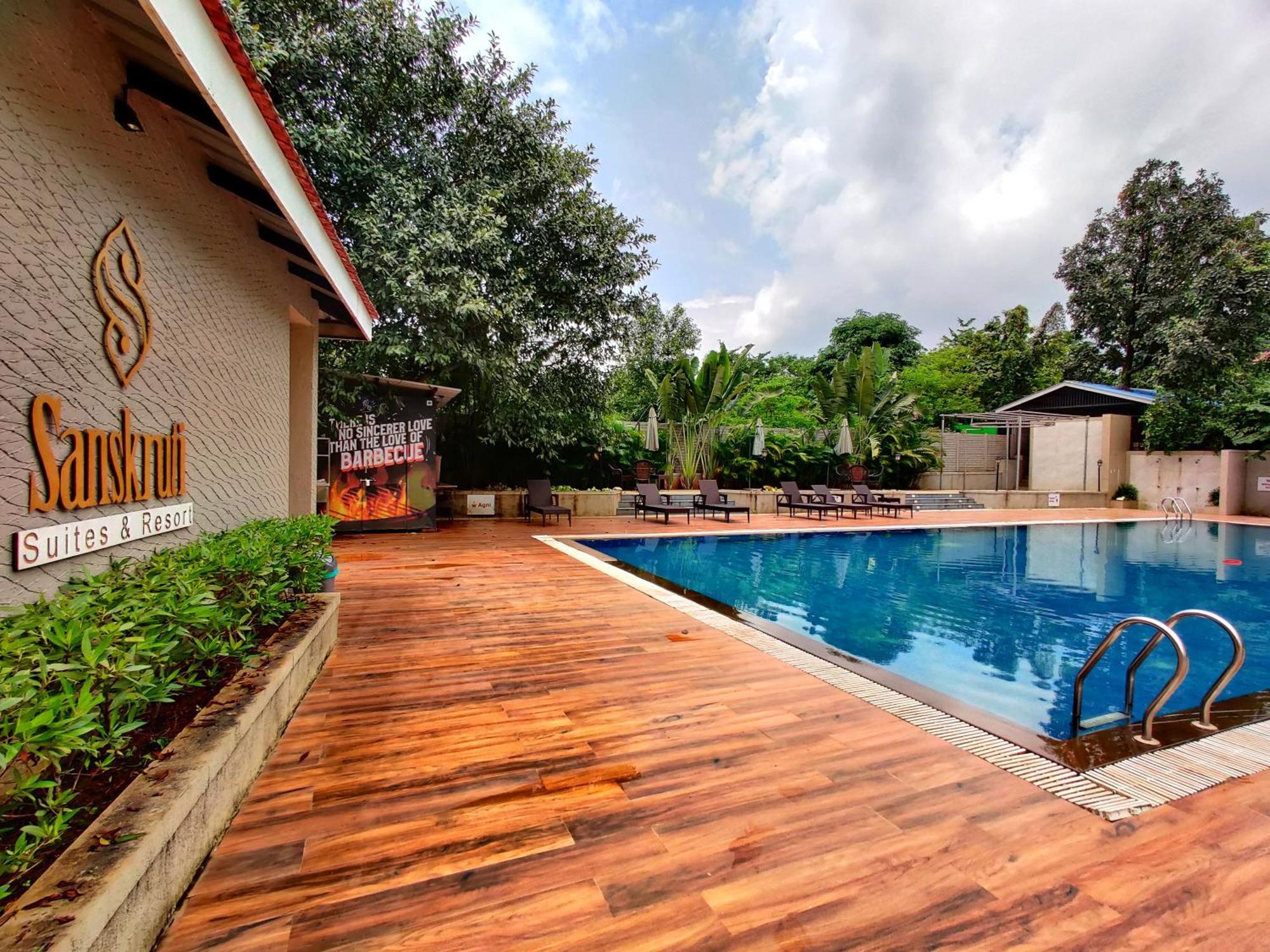 Pushpam Sanskruti Resort Karjat - A Pure Veg Resort Dhamni Dış mekan fotoğraf