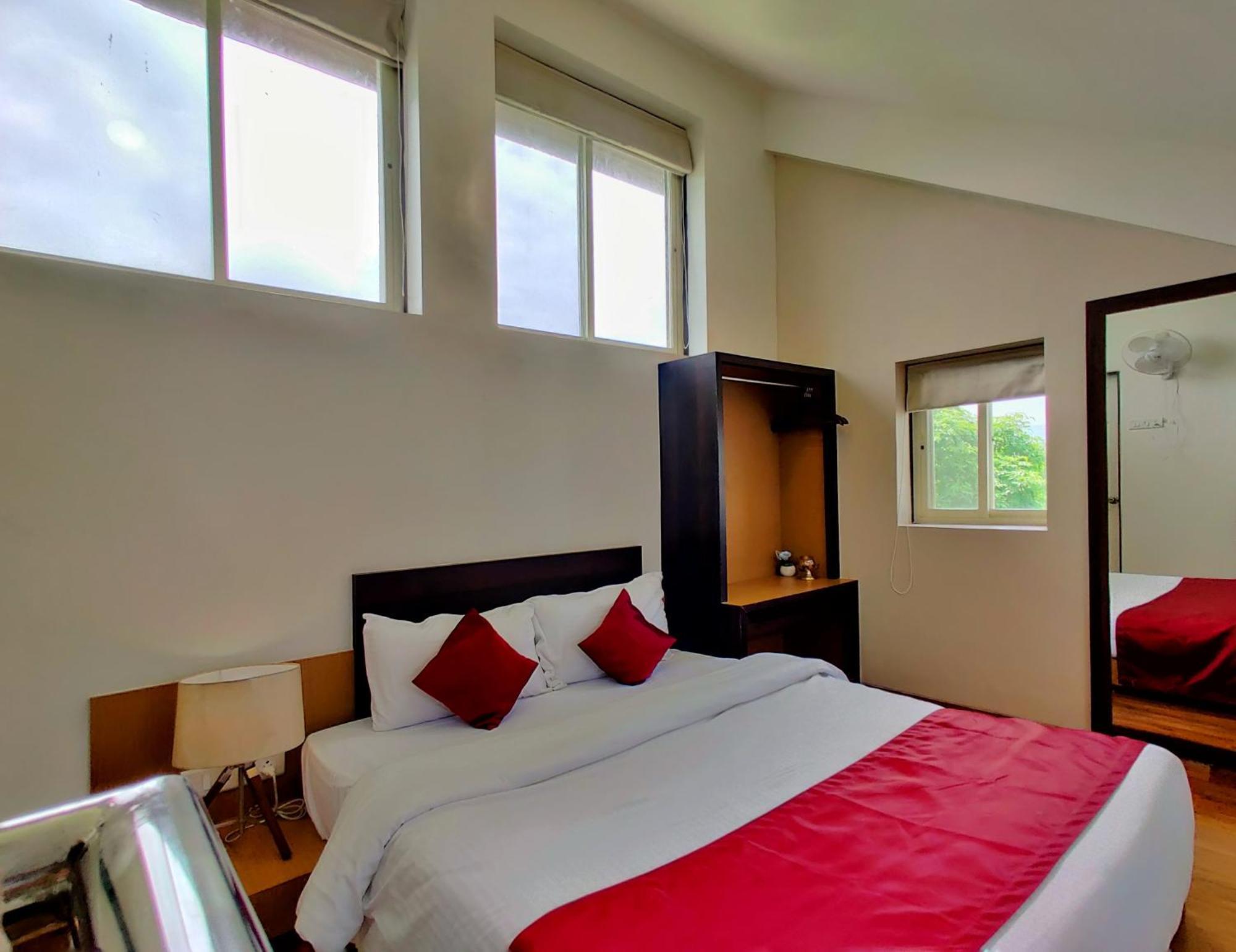 Pushpam Sanskruti Resort Karjat - A Pure Veg Resort Dhamni Dış mekan fotoğraf